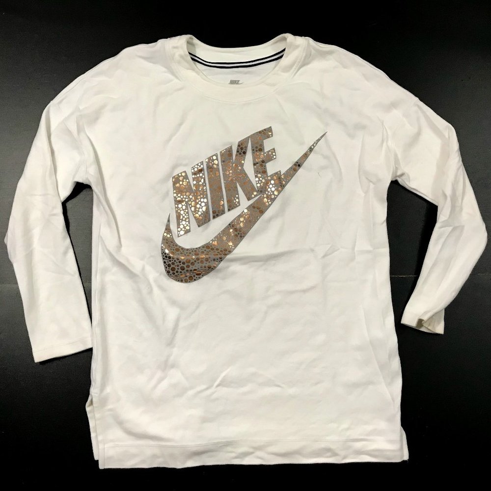 Nike Basic Logo Solid White Sweatshirt - image 1